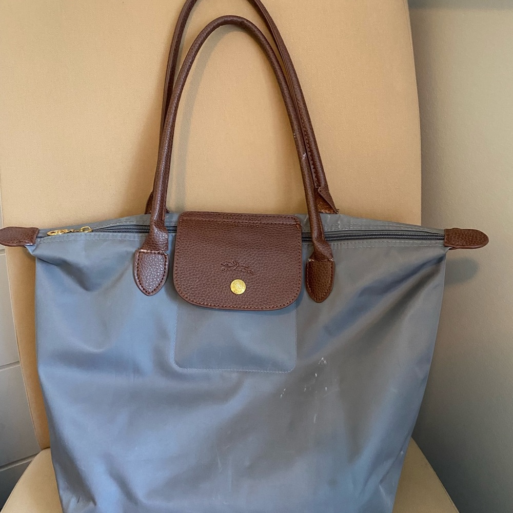 Longchamp le pillage large grey bag